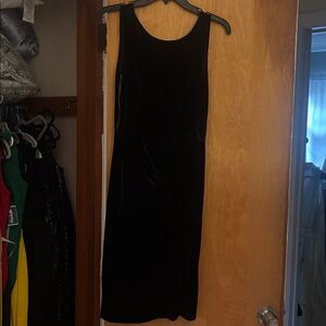 NWT Calvin Klein Elegant Black Velvet Dress